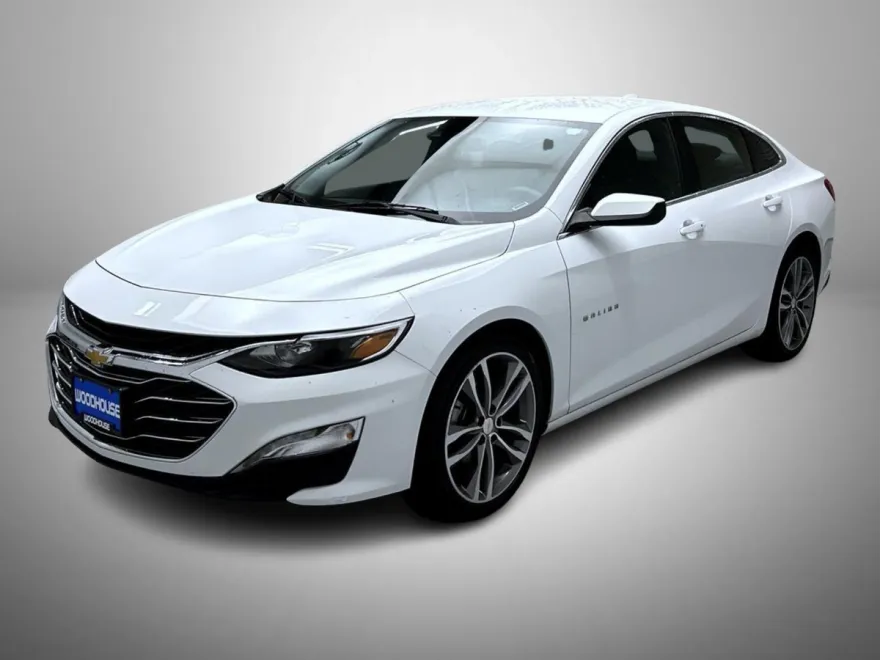 2023 Chevrolet Malibu 1LT photo 1