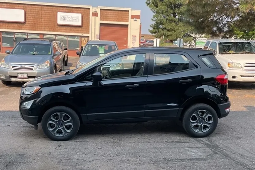 2019 Ford EcoSport S photo 1