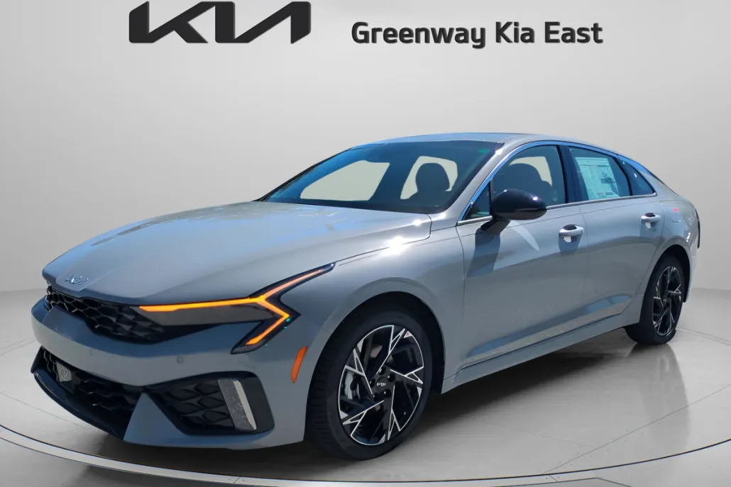 2026 Kia K5 GT-Line photo 1
