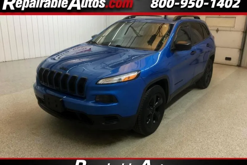2017 Jeep Cherokee Sport photo 1