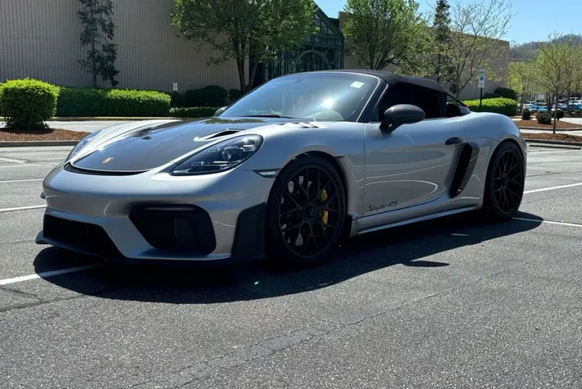 2025 Porsche Boxster Spyder photo 1