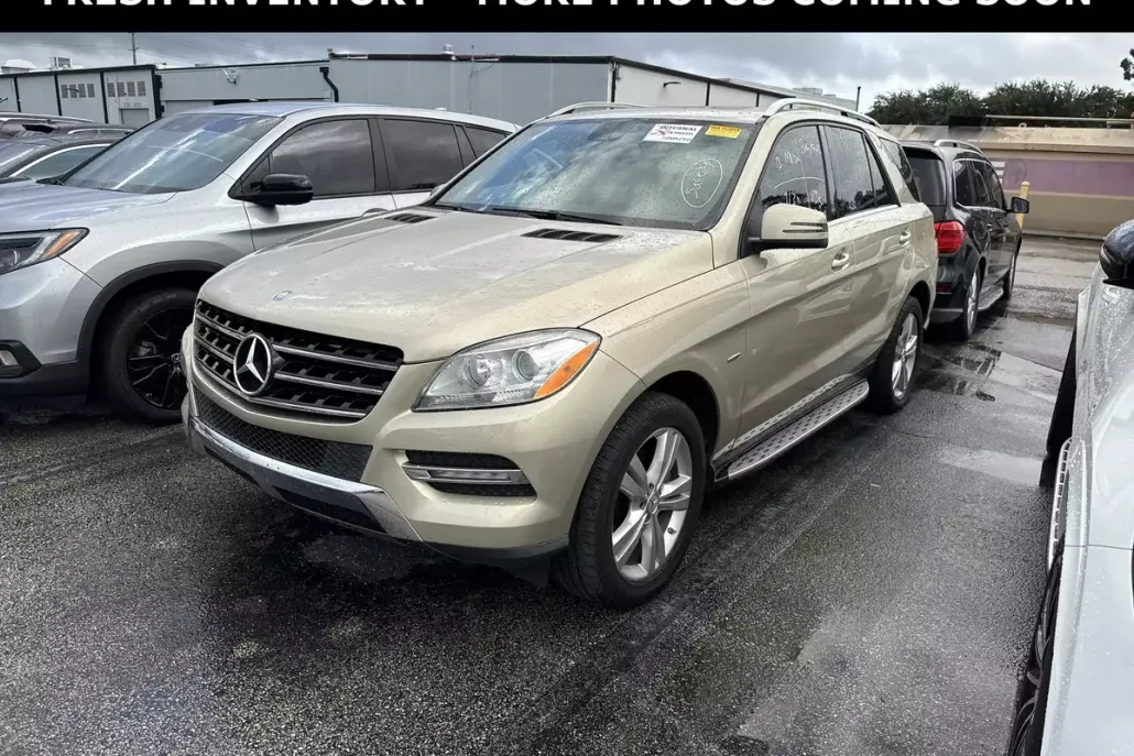 2012 Mercedes Benz ML 350 4MATIC photo 1