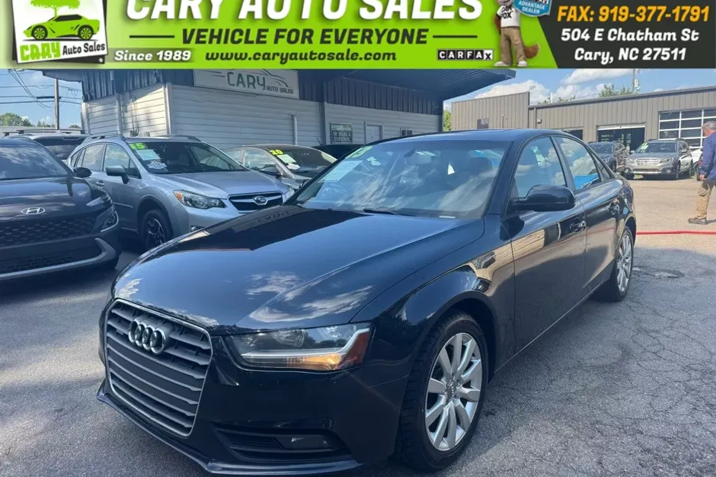 2013 Audi A4 Premium photo 1