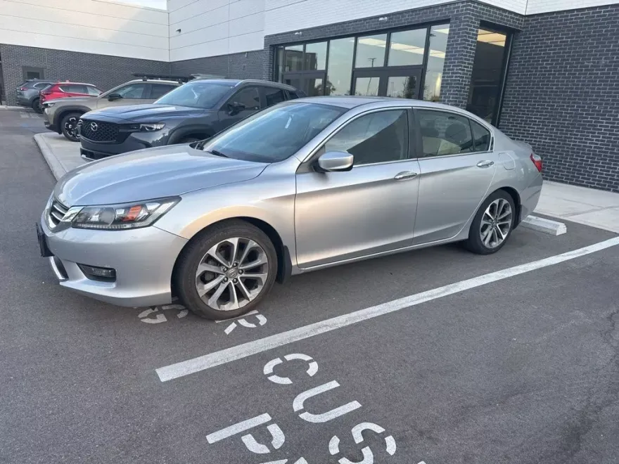 2014 Honda Accord Sport photo 1