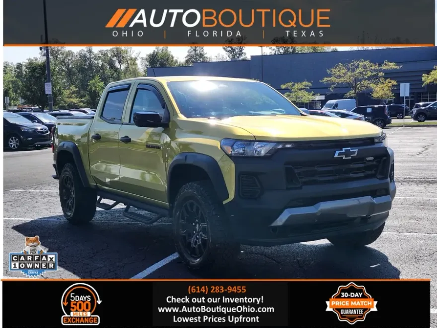 2023 Chevrolet Colorado Trail Boss photo 1