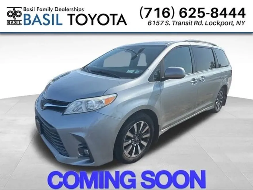2019 Toyota Sienna XLE Premium photo 1
