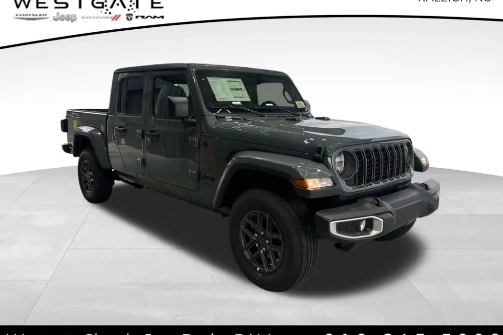 2025 Jeep Gladiator Sport S photo 1