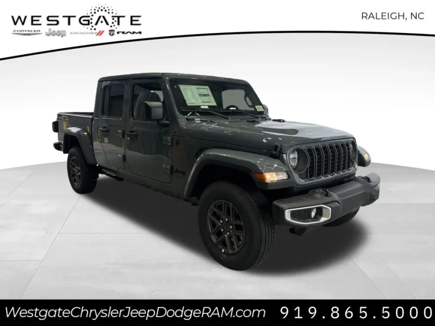 2025 Jeep Gladiator Sport S photo 1