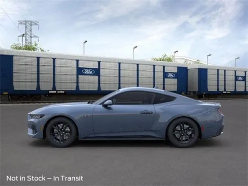 2025 Ford Mustang GT photo 4