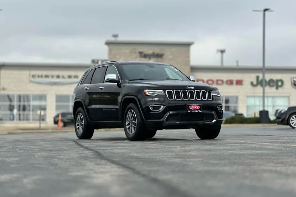 2022 Jeep Grand Cherokee Limited photo 1