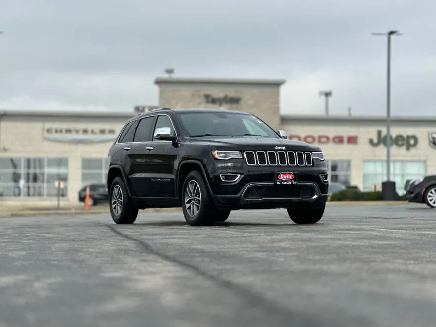 2022 Jeep Grand Cherokee Limited photo 1