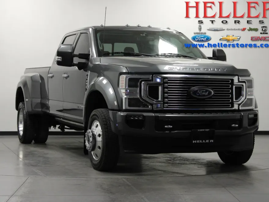 2022 Ford F-450 Limited photo 1