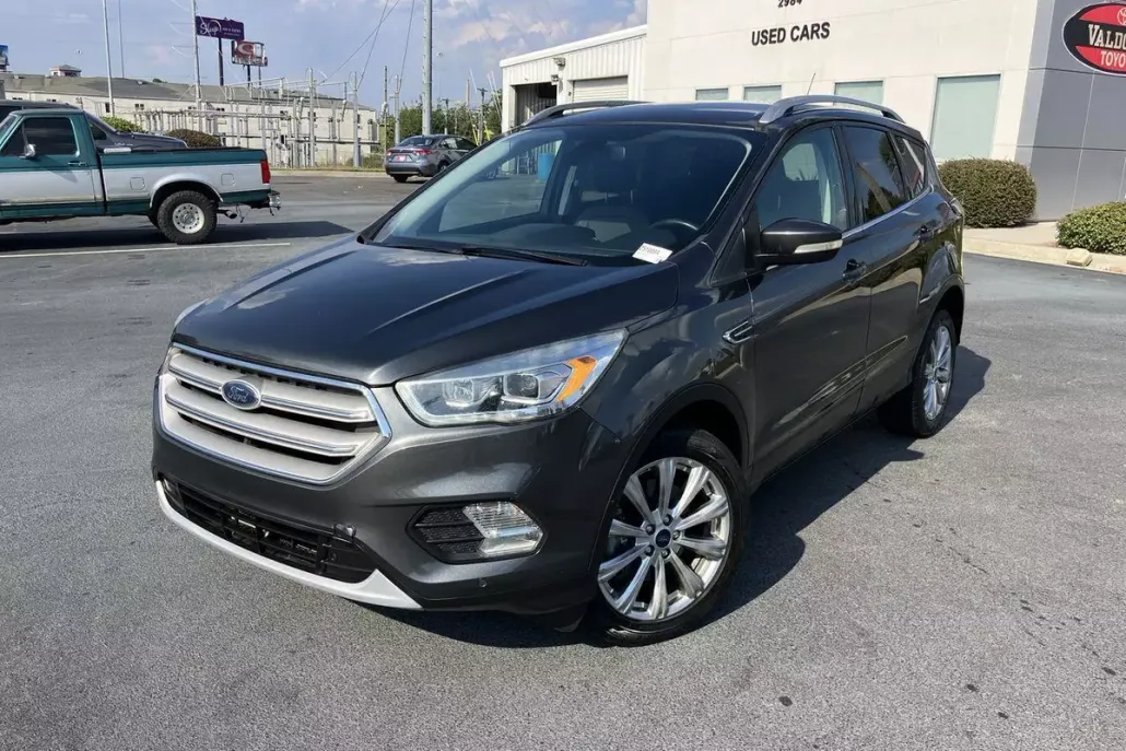 2018 Ford Escape Titanium photo 1