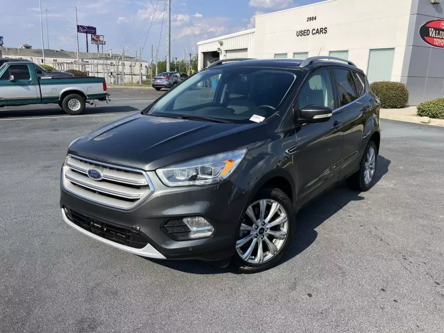 2018 Ford Escape Titanium photo 1