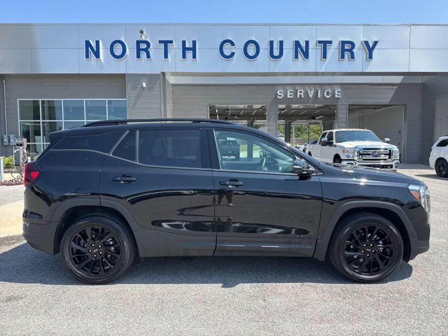 2024 Gmc Terrain SLT photo 1