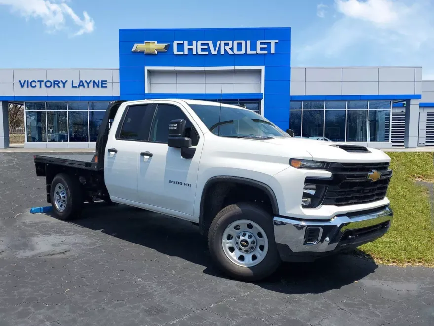 2024 Chevrolet Silverado 3500HD photo 1