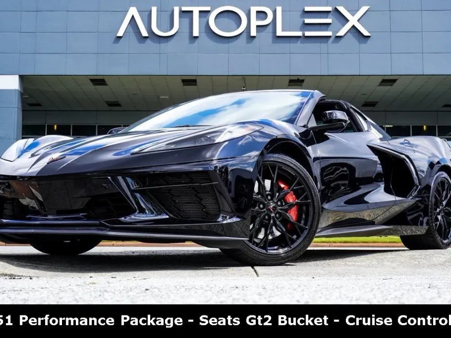 2023 Chevrolet Corvette Stingray Coupe 2LT photo 1