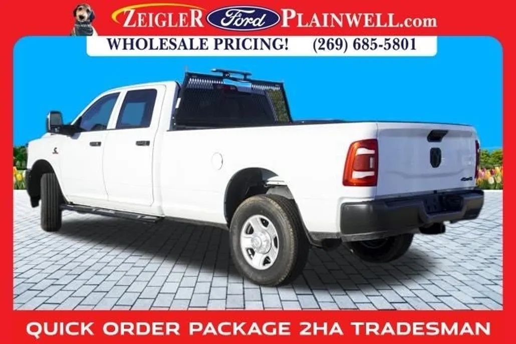 2024 Ram 3500 Tradesman photo 1
