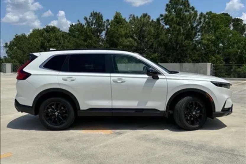 2025 Honda CR-V Hybrid Sport-L photo 1