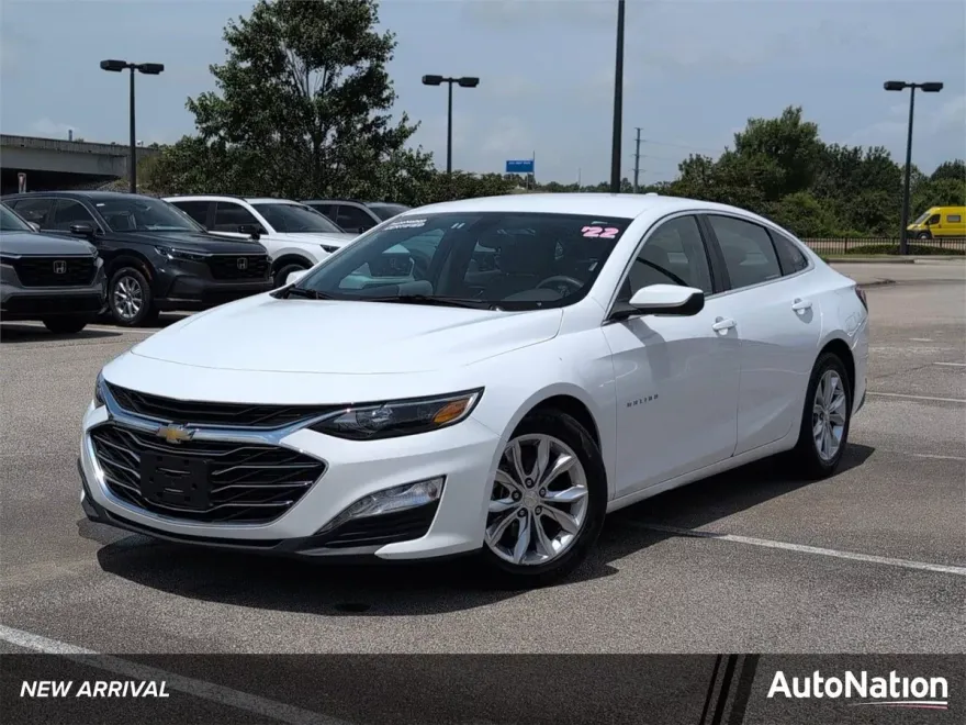 2022 Chevrolet Malibu 1LT photo 1