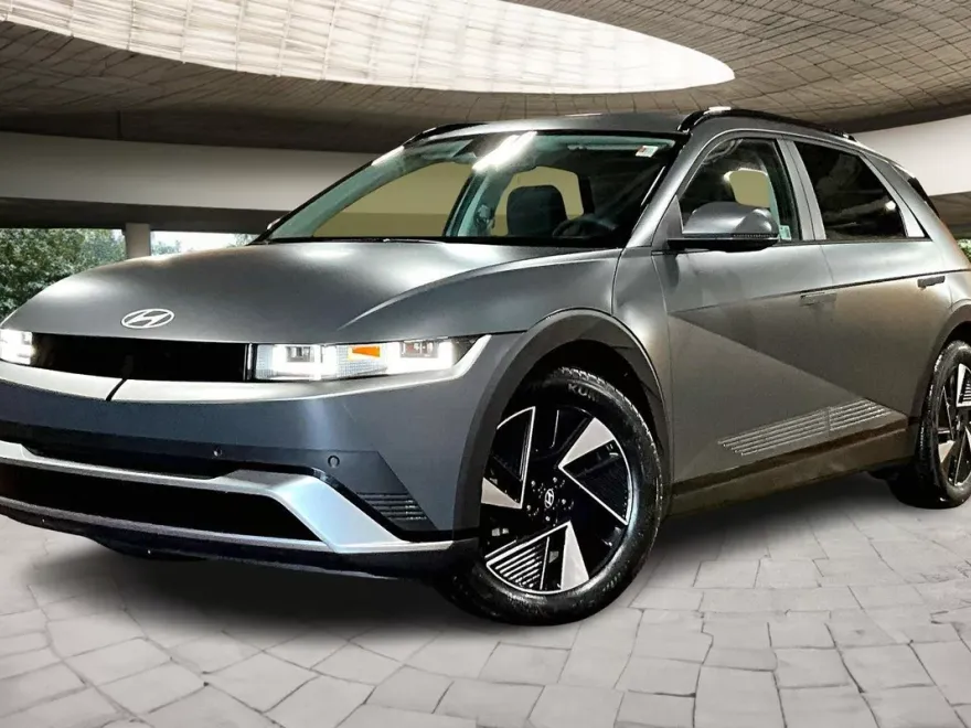 2025 Hyundai Ioniq 5 SEL photo 1