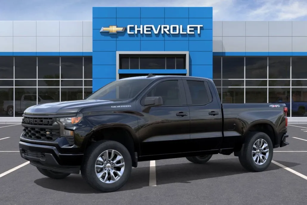 2026 Chevrolet Silverado 1500 Custom photo 1