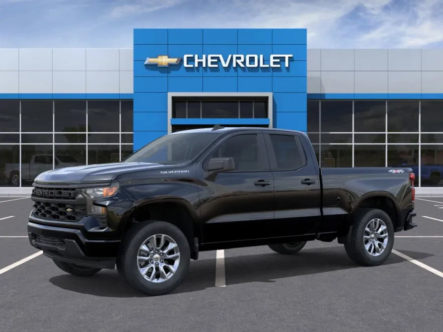 2026 Chevrolet Silverado 1500 Custom photo 1