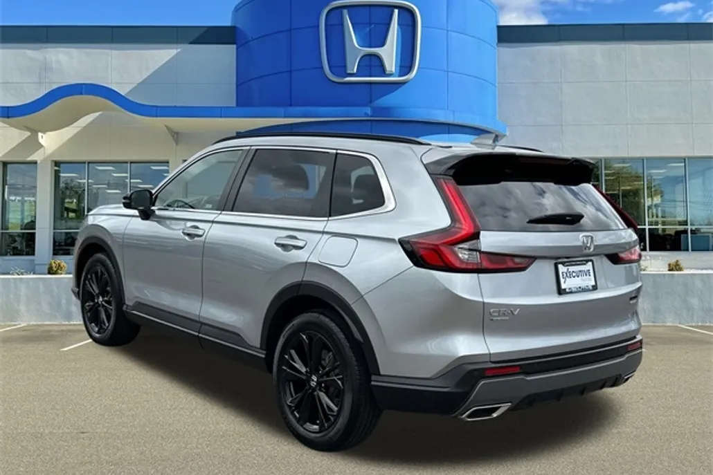 2023 Honda CR-V Hybrid Sport Touring photo 1
