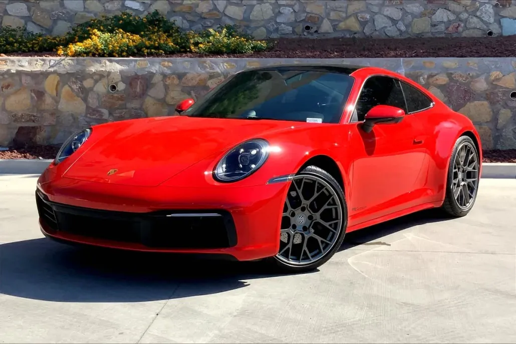 2021 Porsche 911 4 photo 1