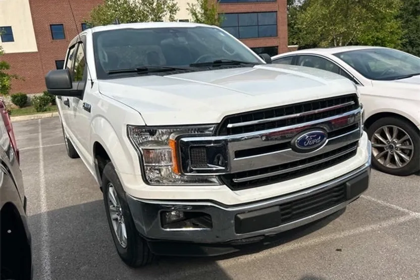 2019 Ford F-150 XLT photo 1