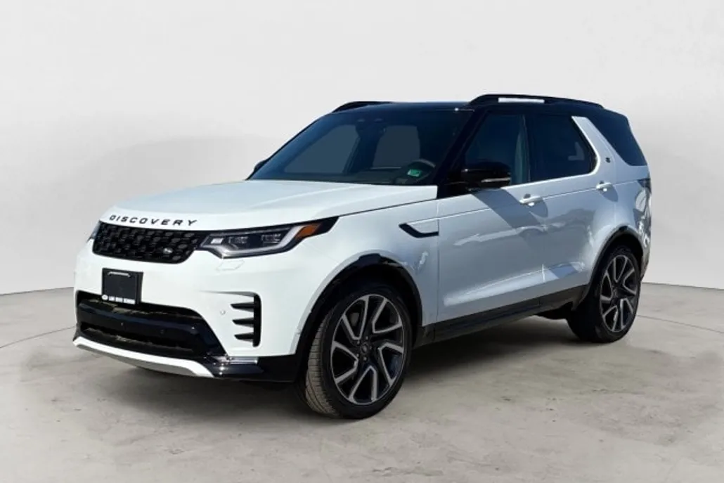 2025 Land Rover Discovery SE photo 1