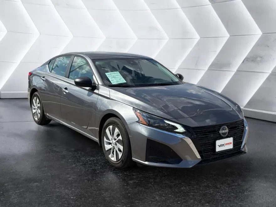 2025 Nissan Altima 2.5 S photo 1