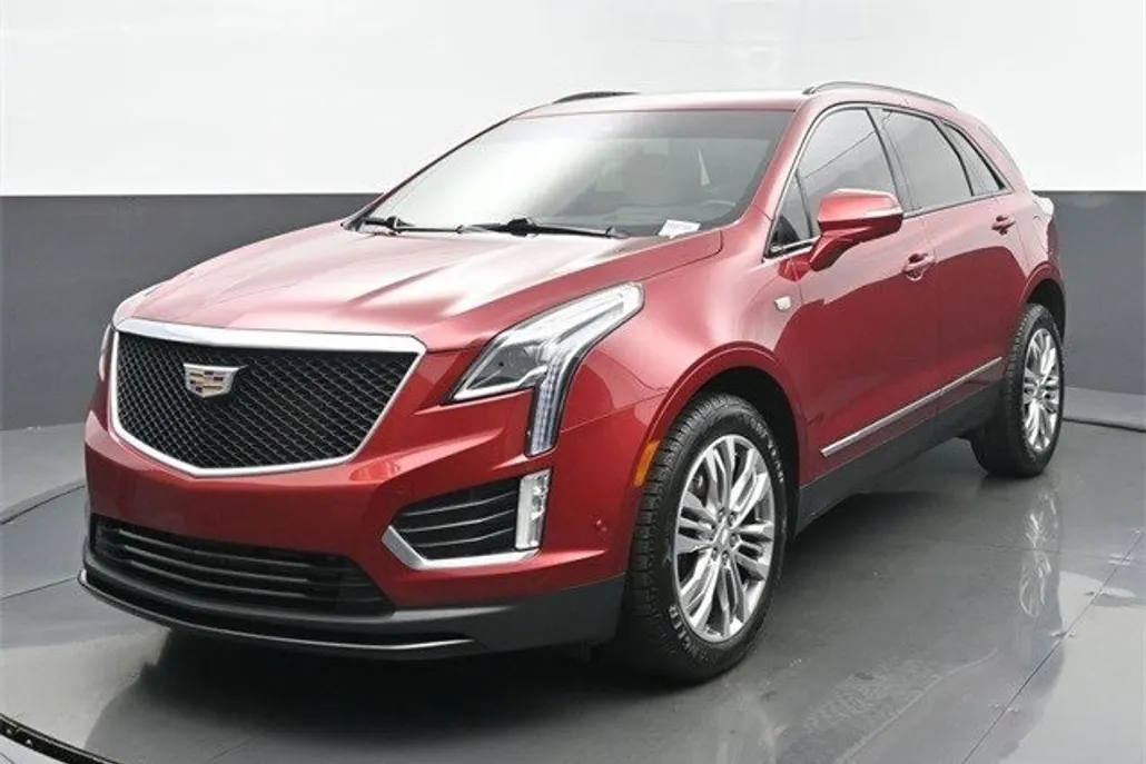 2020 Cadillac XT5 Sport photo 1