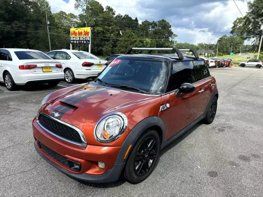 2013 Mini Cooper Hardtop S photo 1