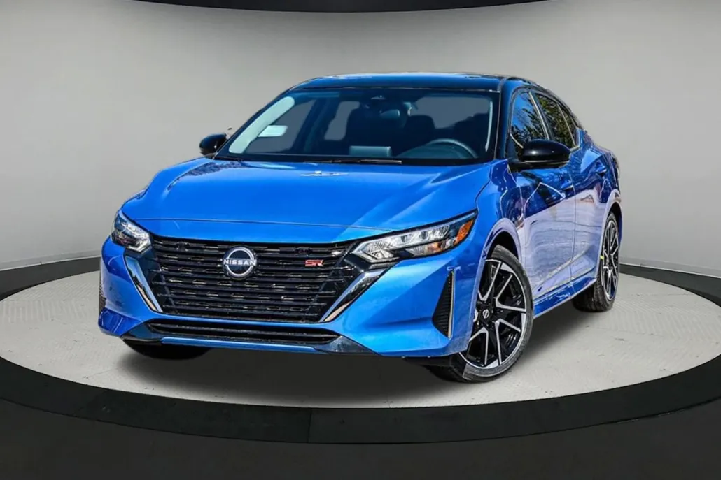 2025 Nissan Sentra SR photo 1
