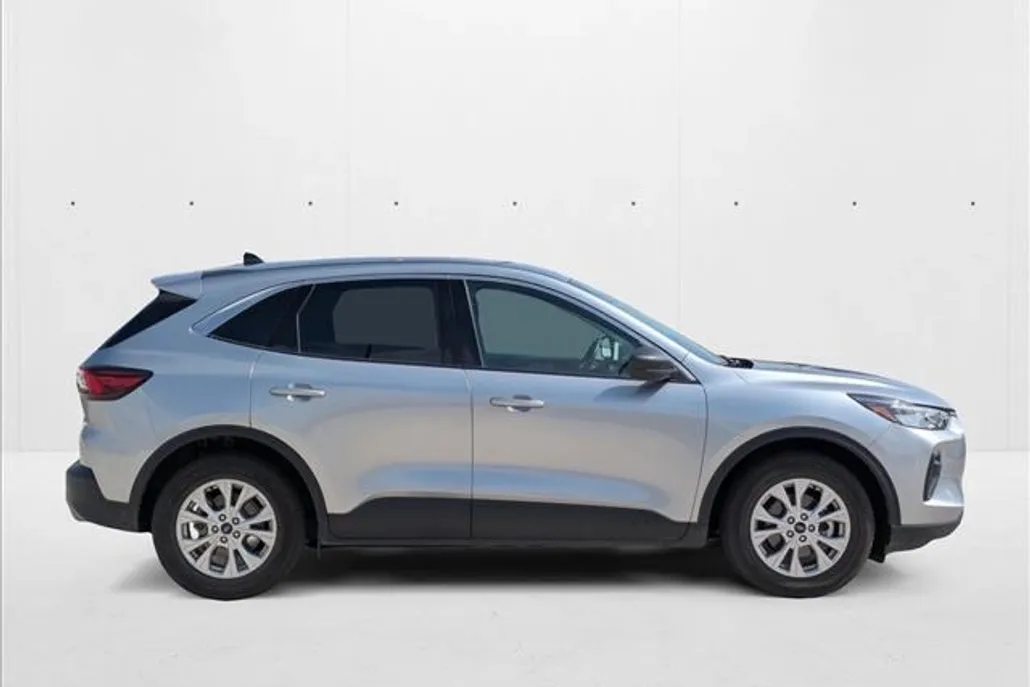 2024 Ford Escape Active photo 1