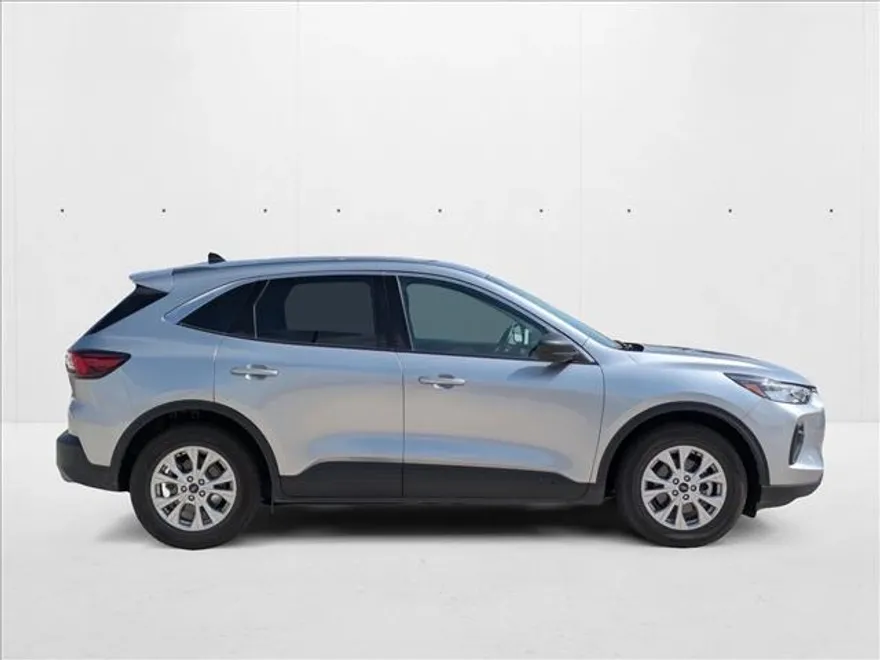 2024 Ford Escape Active photo 1