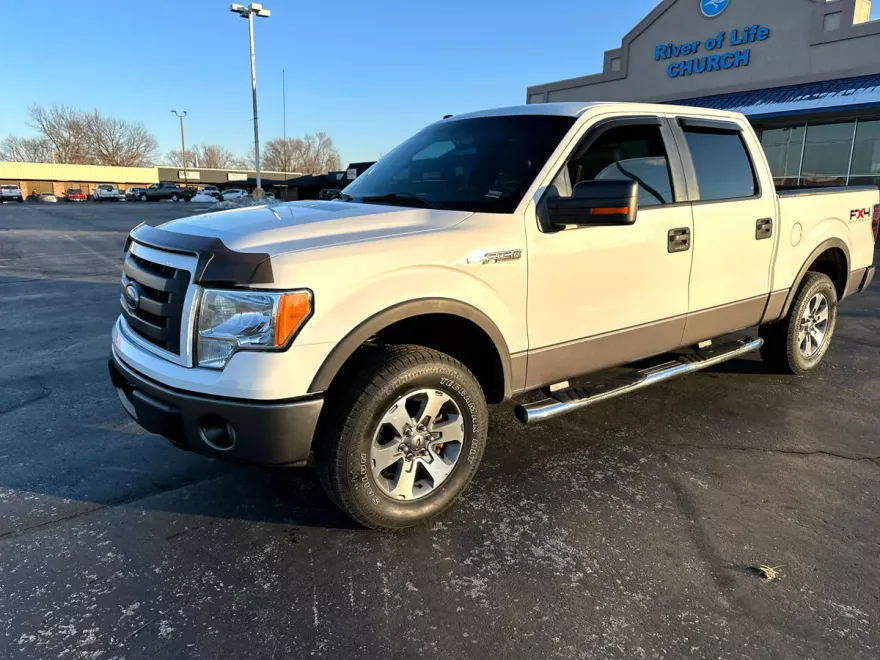 2009 Ford F-150 FX4 photo 1