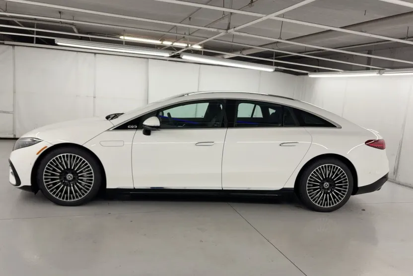 2026 Mercedes Benz EQS Sedan 450 photo 1