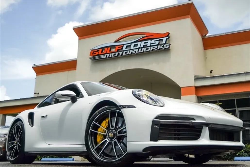 2022 Porsche 911 Turbo S photo 1