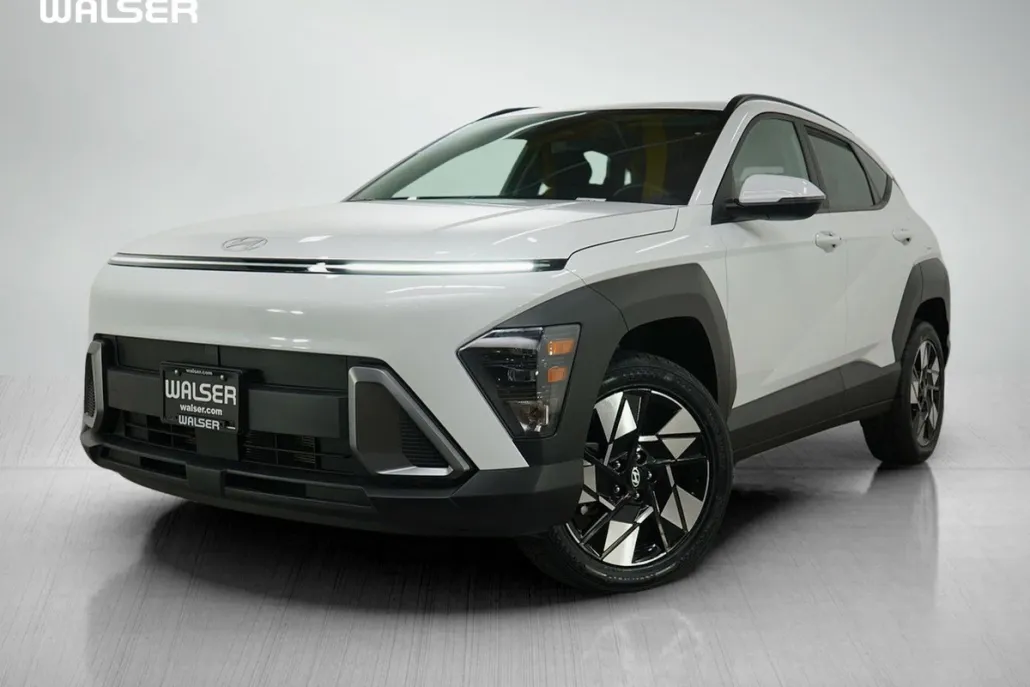 2024 Hyundai Kona SEL photo 1