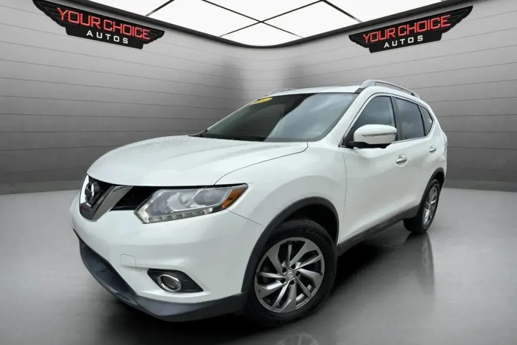 2014 Nissan Rogue SL photo 1