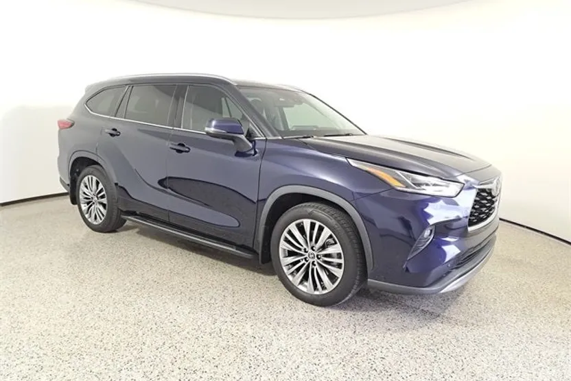 2020 Toyota Highlander Platinum photo 1