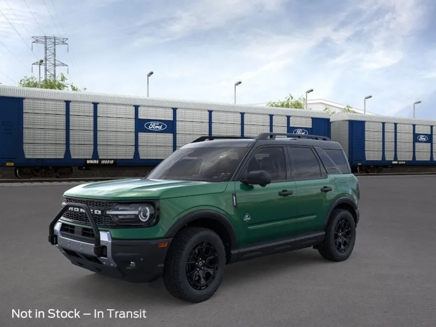 2025 Ford Bronco Sport Outer Banks photo 1