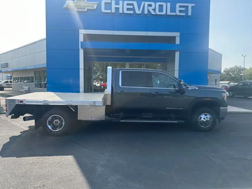 2020 Gmc Sierra 3500 HD SLE photo 1