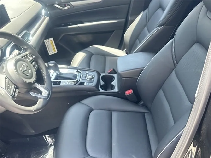 2025 Mazda CX-5 2.5 Select photo 16