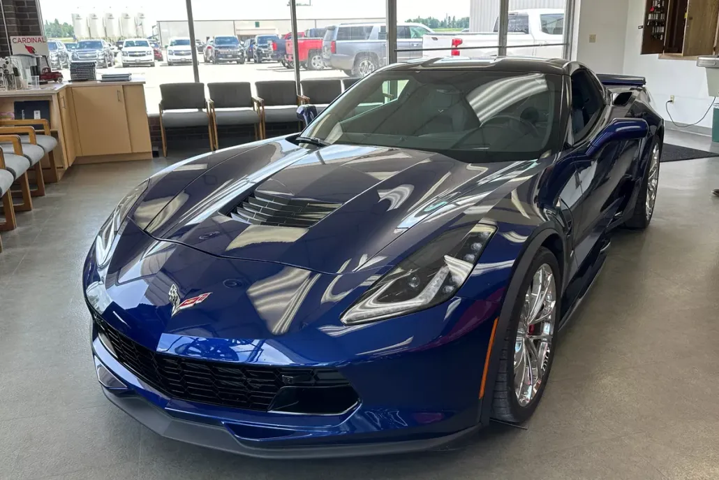 2017 Chevrolet Corvette Grand Sport 2LT photo 1
