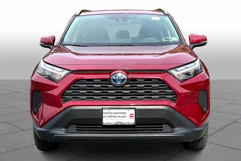 2022 Toyota RAV4 Hybrid XLE photo 1