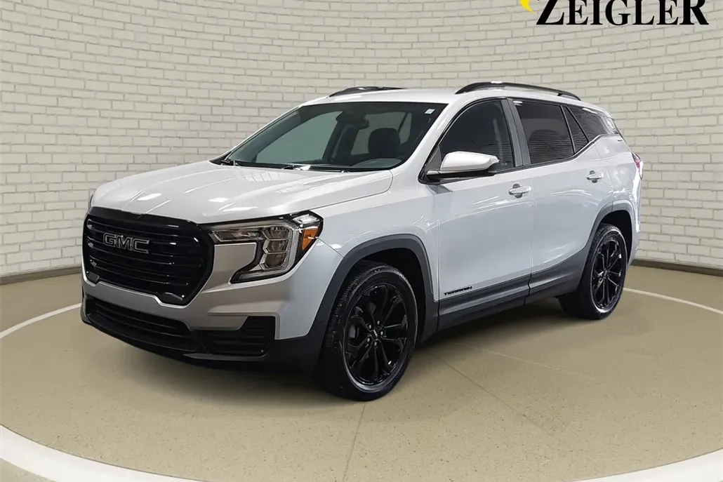 2022 Gmc Terrain SLE photo 1
