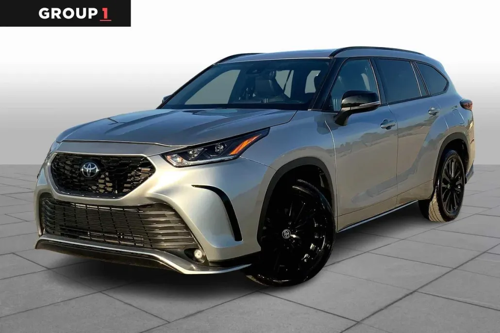 2024 Toyota Highlander XSE photo 1